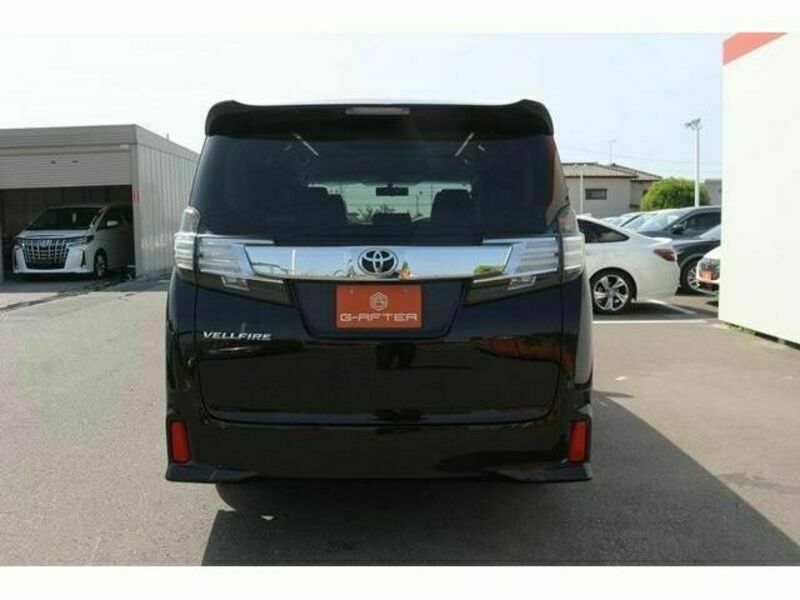VELLFIRE-8
