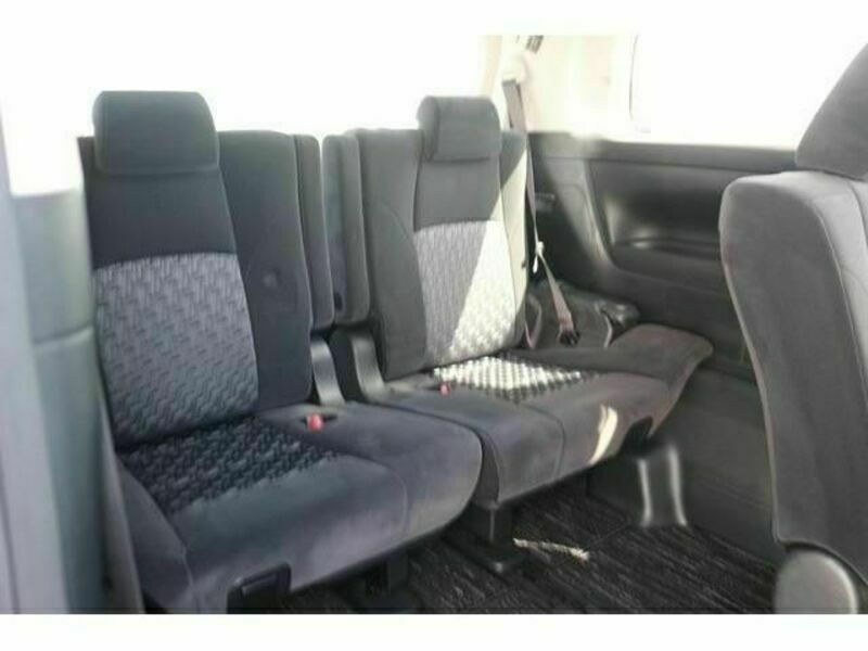 VELLFIRE-15