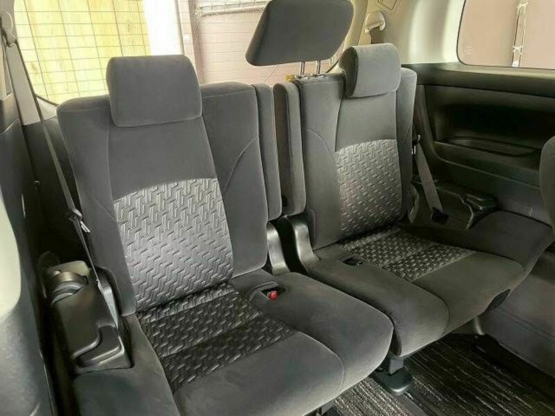 VELLFIRE-6