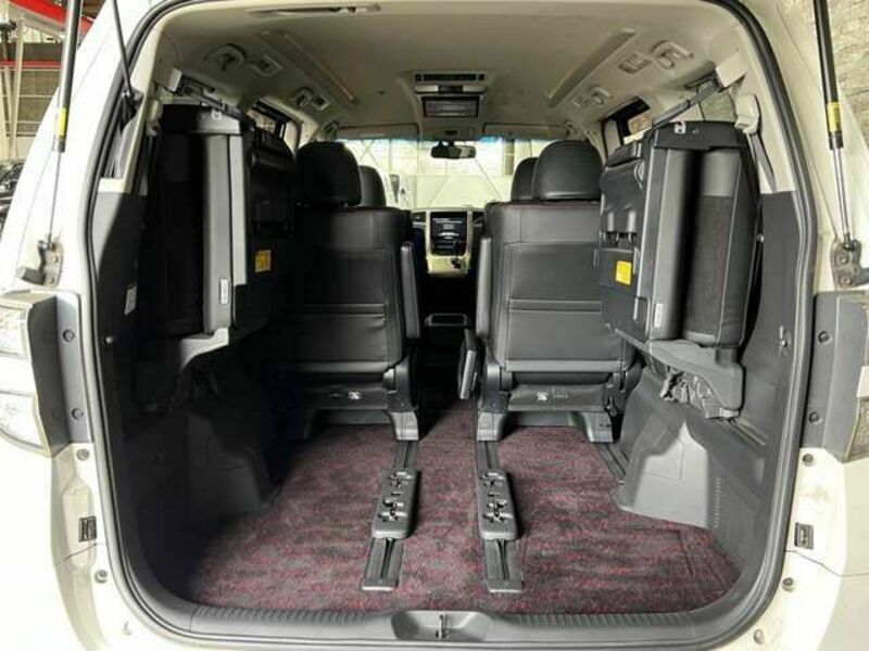 VELLFIRE-8