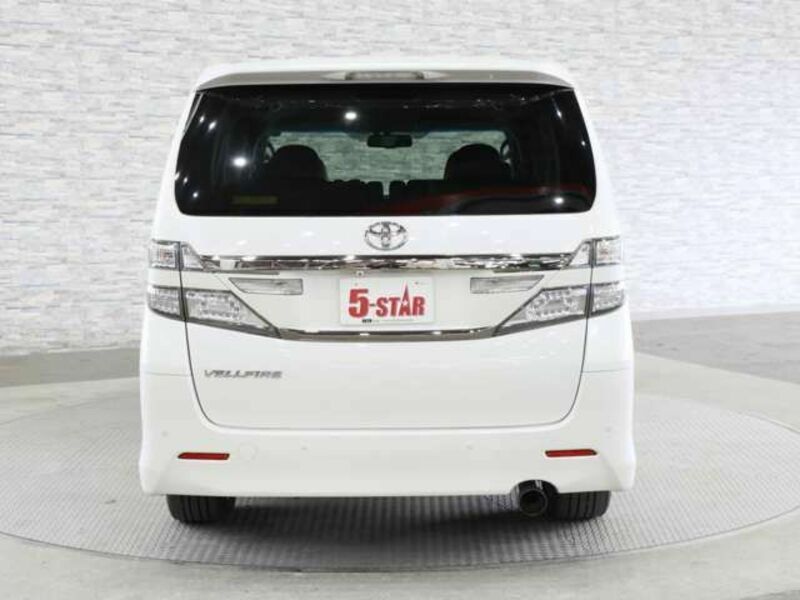 VELLFIRE-13