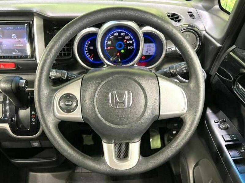 N BOX-10