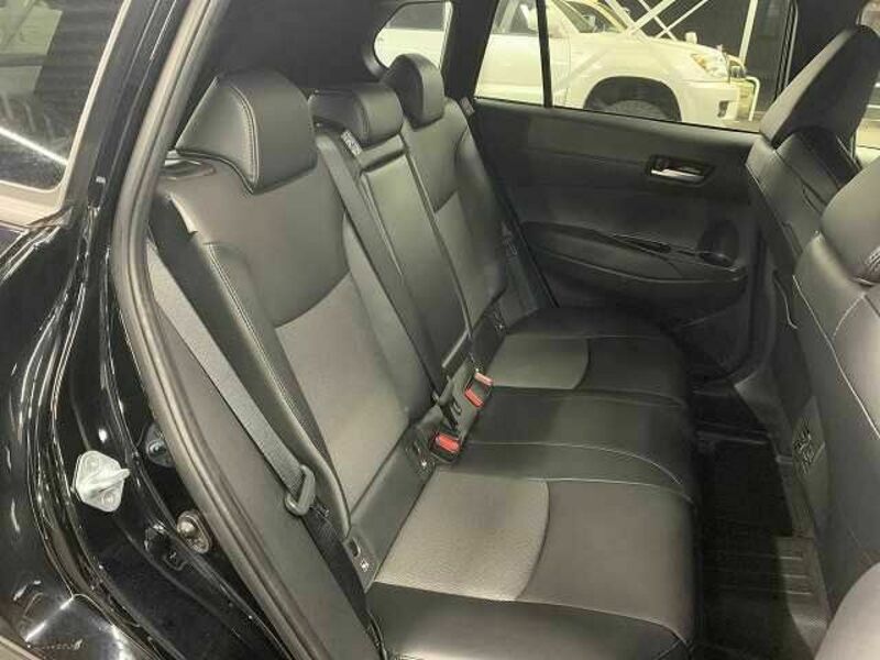 COROLLA CROSS-11