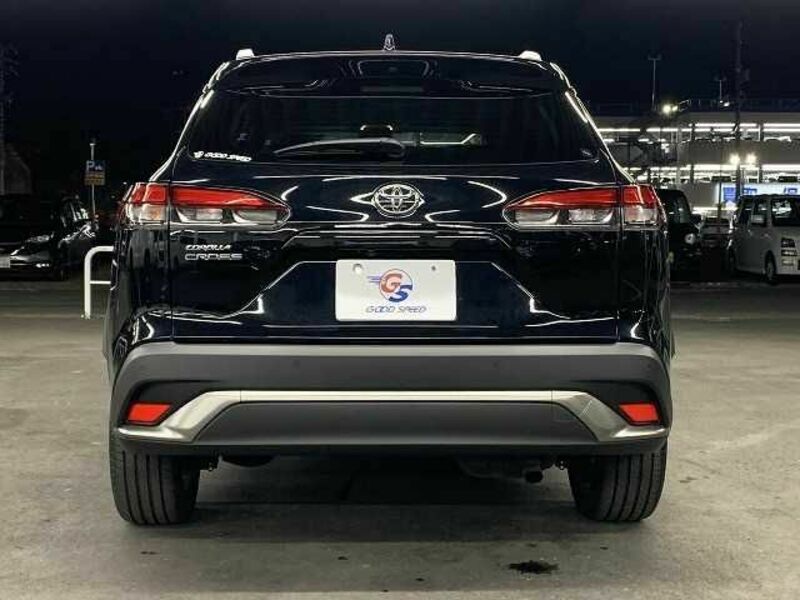 COROLLA CROSS-16
