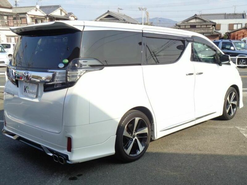 VELLFIRE
