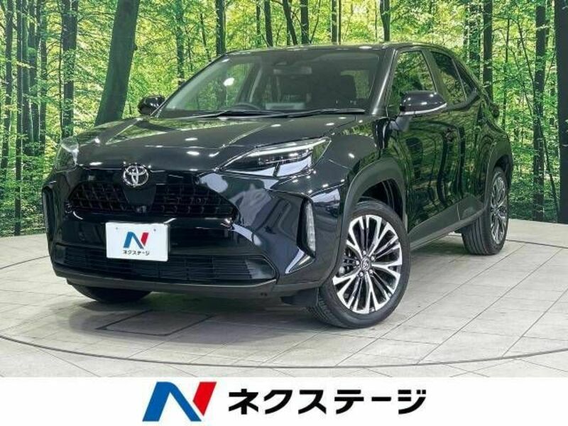 TOYOTA　YARIS CROSS