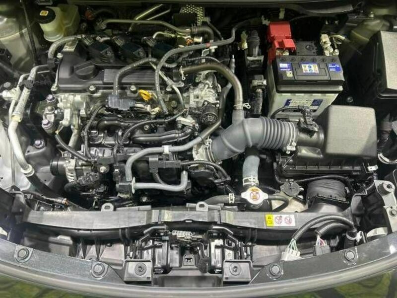 YARIS CROSS-19