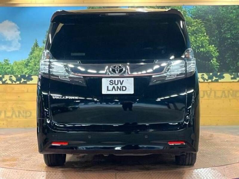 VELLFIRE-15