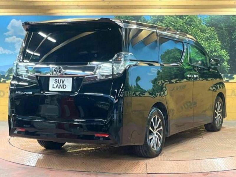 VELLFIRE-17