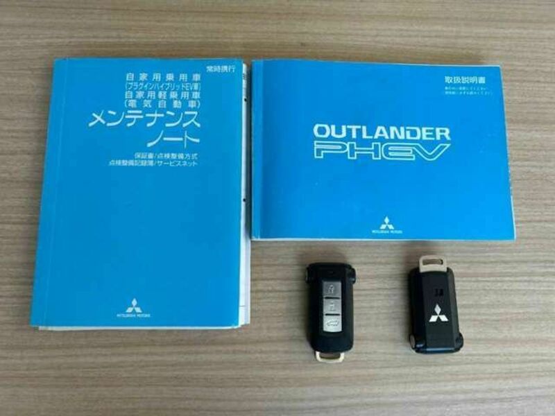 OUTLANDER PHEV-1
