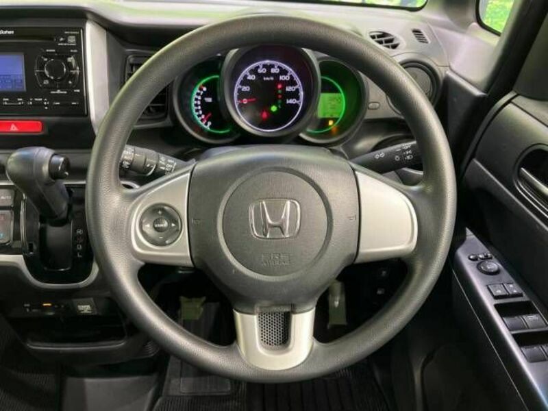 N BOX-10