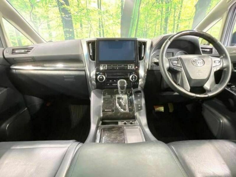 VELLFIRE-1