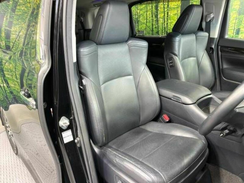 VELLFIRE-7