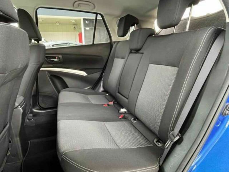 SX4 S-CROSS-6