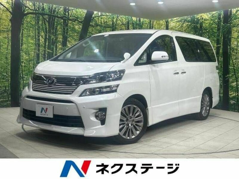 TOYOTA　VELLFIRE