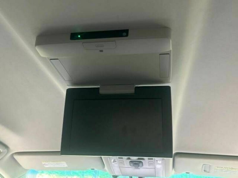 VELLFIRE-3
