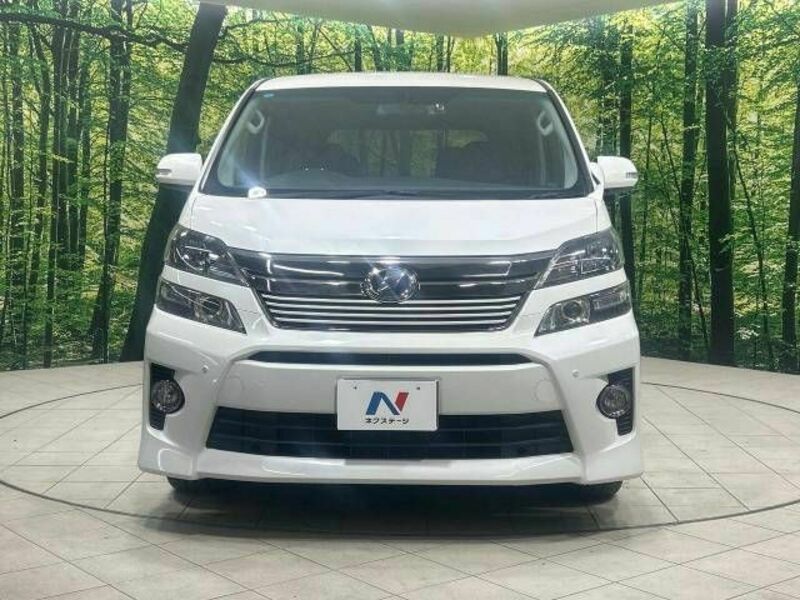 VELLFIRE-13