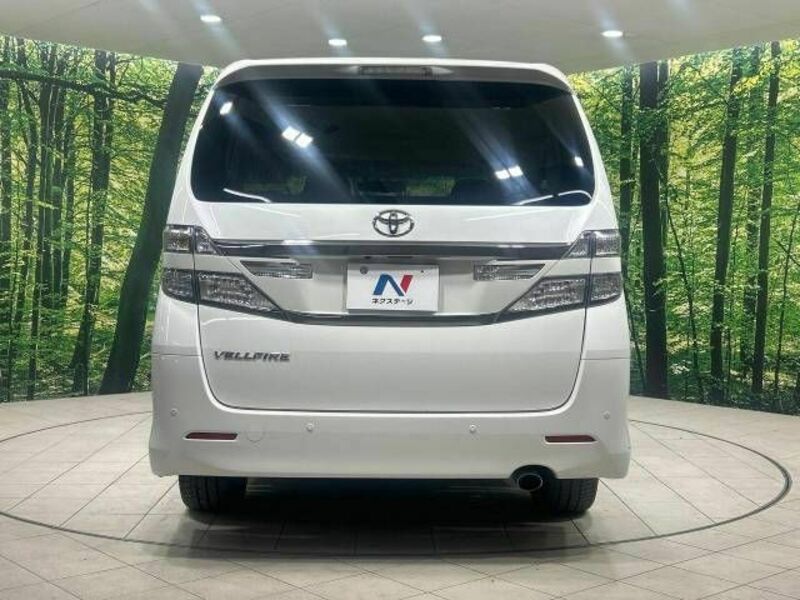 VELLFIRE-14
