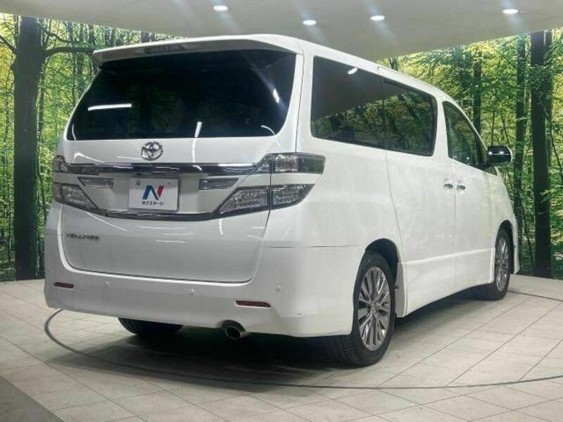 VELLFIRE-16