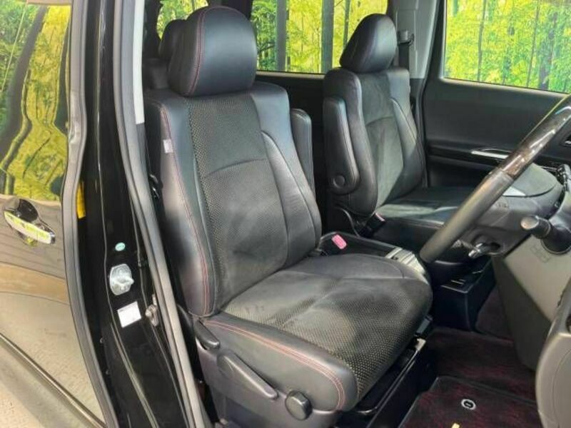VELLFIRE-7