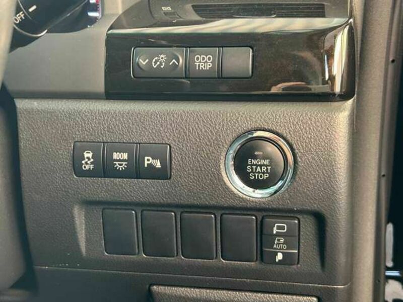 VELLFIRE-6