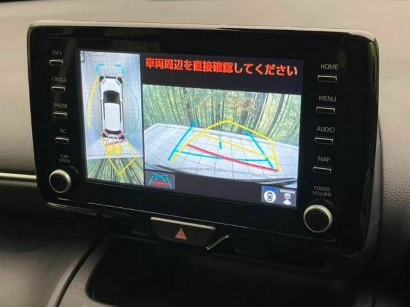 YARIS CROSS-2