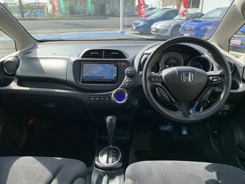 FIT HYBRID