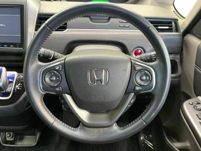 FREED HYBRID-11