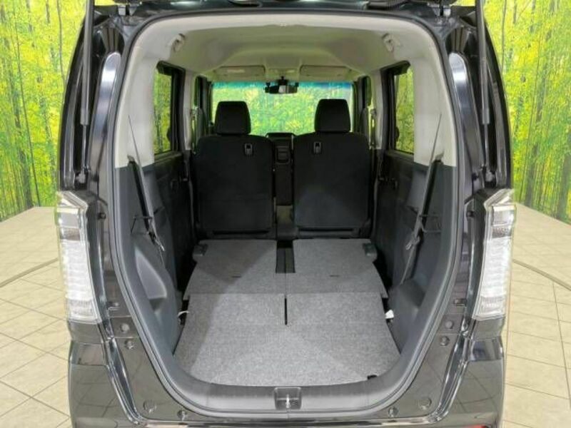 N BOX CUSTOM-9