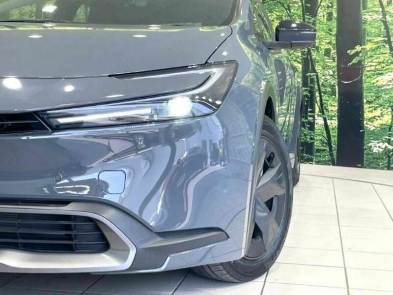 PRIUS-11