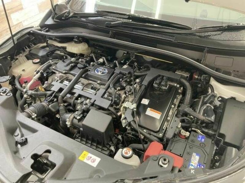 C-HR-17