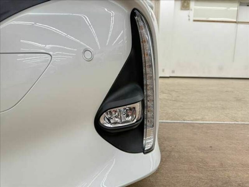 PRIUS PHV-20