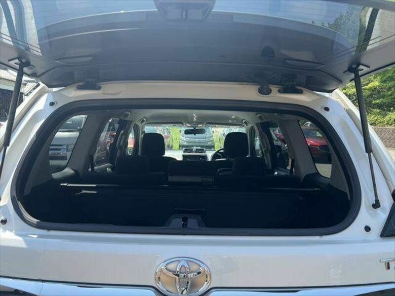 LAND CRUISER PRADO-6