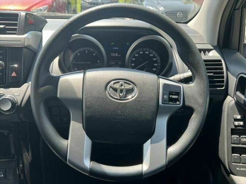 LAND CRUISER PRADO-8