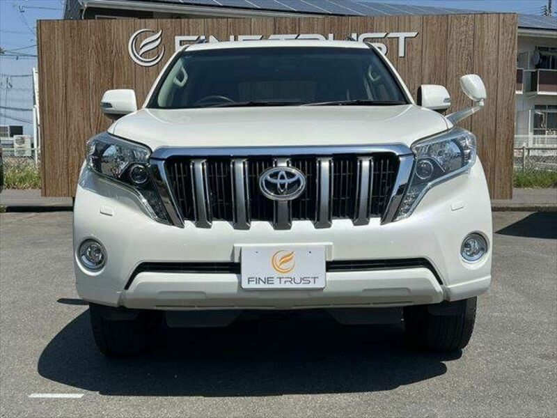 LAND CRUISER PRADO-12