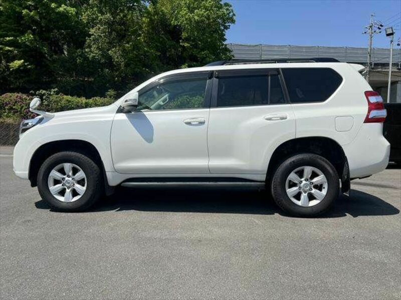 LAND CRUISER PRADO-18
