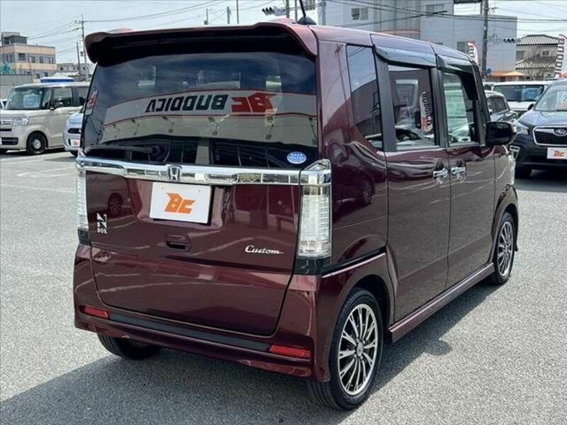 N BOX CUSTOM-12