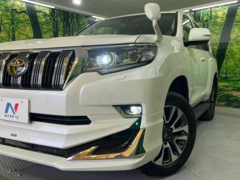LAND CRUISER PRADO-12