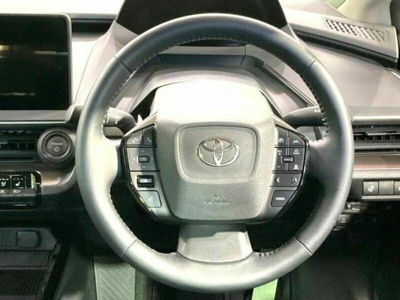 PRIUS-13