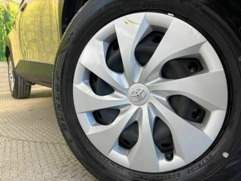 YARIS CROSS-12