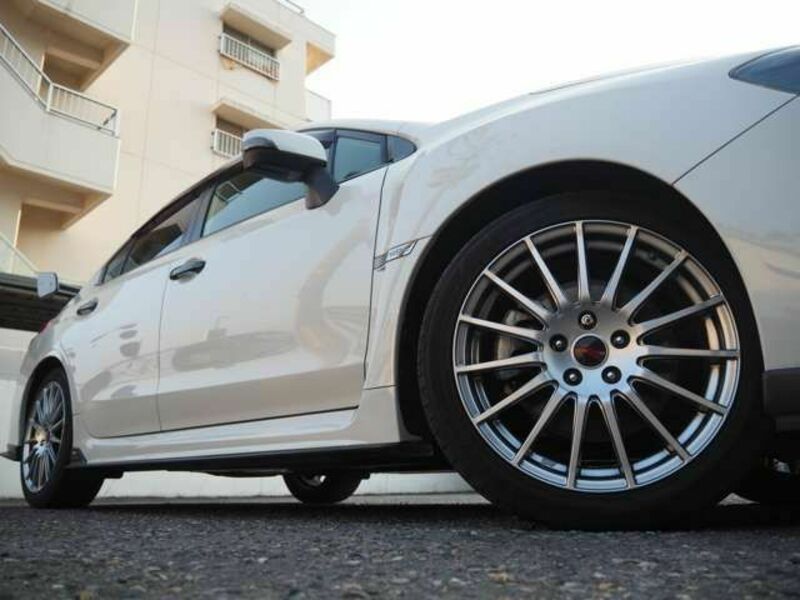 WRX S4-10
