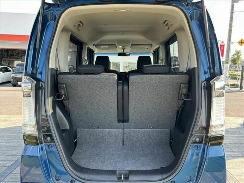 N BOX CUSTOM-19