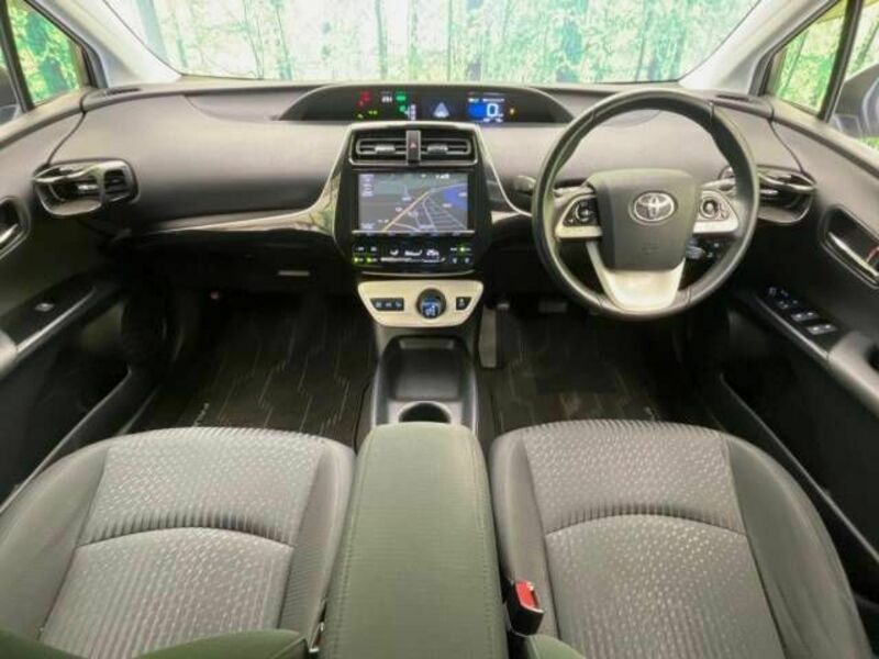 PRIUS-1
