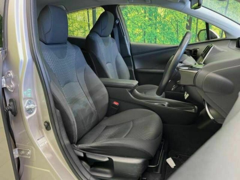 PRIUS-7