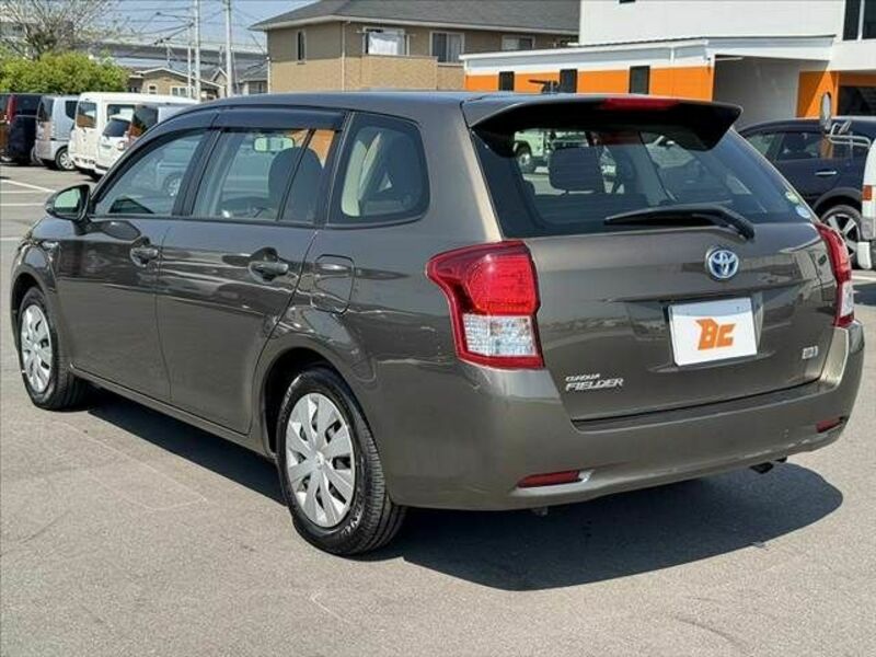 COROLLA FIELDER-12