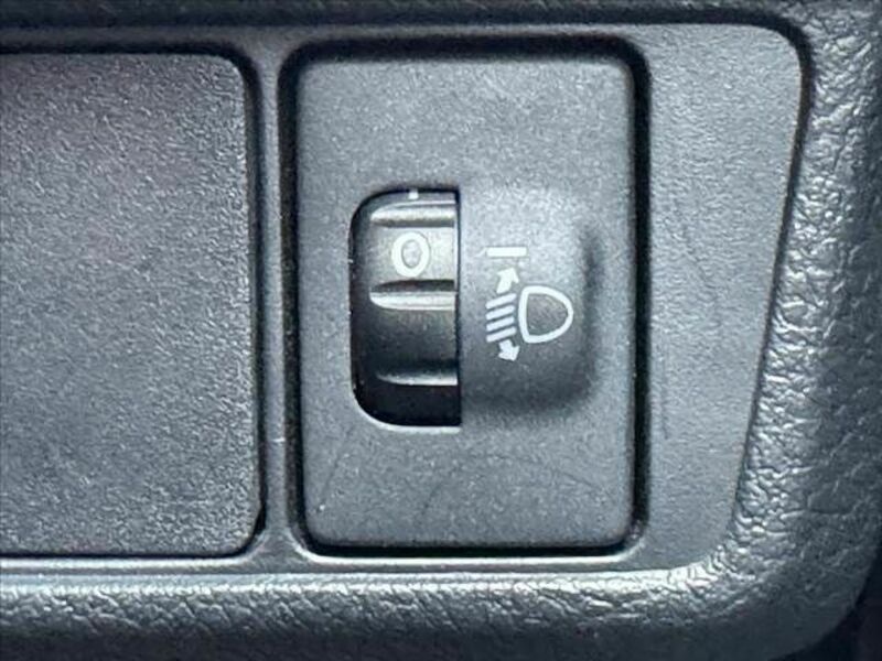 COROLLA FIELDER-25