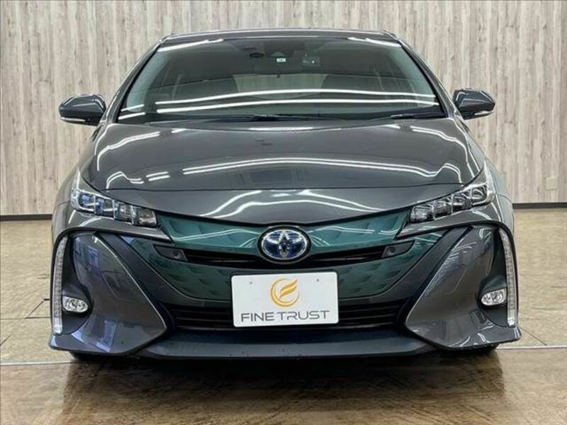 PRIUS PHV-11
