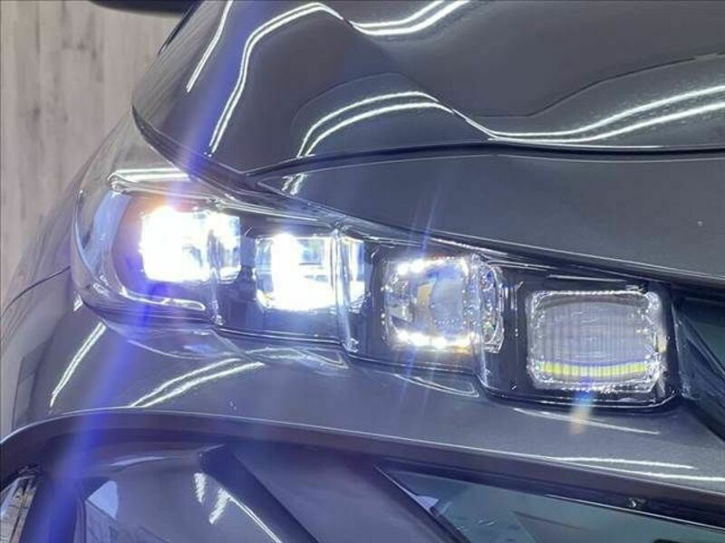 PRIUS PHV-27