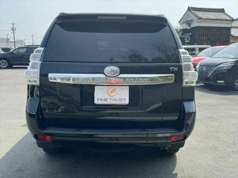 LAND CRUISER PRADO-19