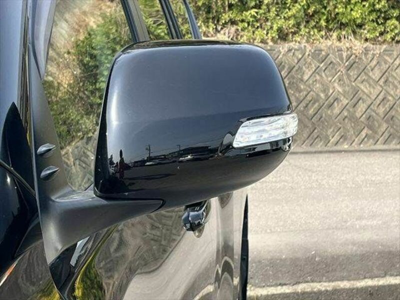 LAND CRUISER PRADO-27